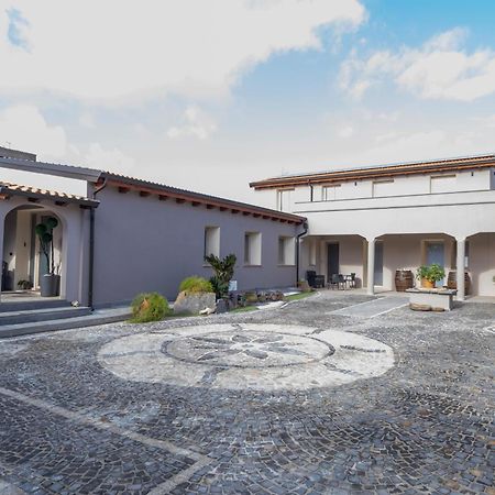 Hotel Domo San Leone Uta Extérieur photo